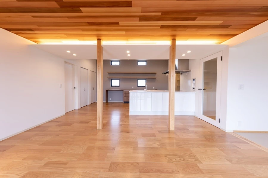 u-house9